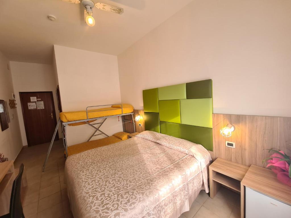 Hotel Gladys - 5