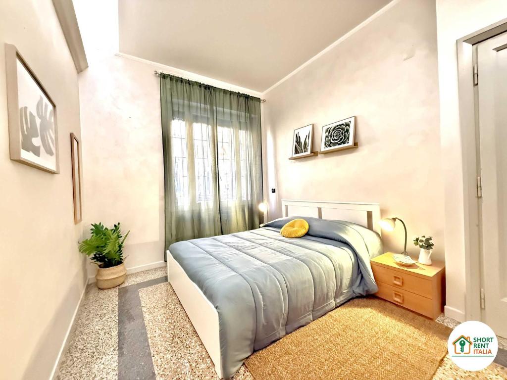 Re di Roma - Iside House - 1