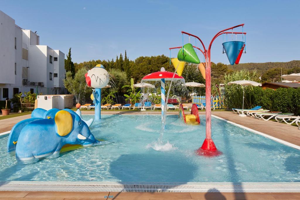 Invisa Aparthotel Casa Luis — Santa Eulalia, Balearic Islands