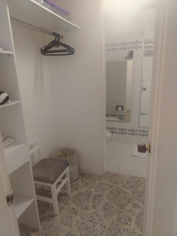 Cómoda habitación en el corazón de Medellín - 1