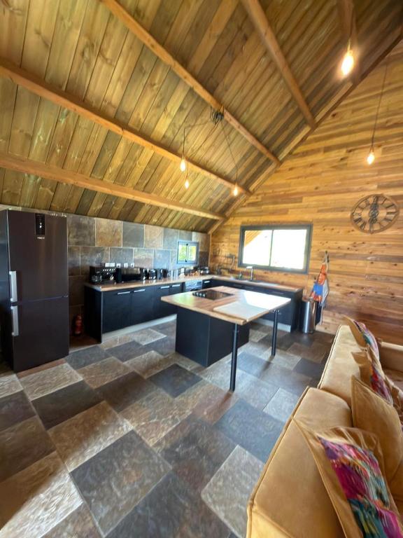 Le Chalet du Renard의 주방 또는 침실