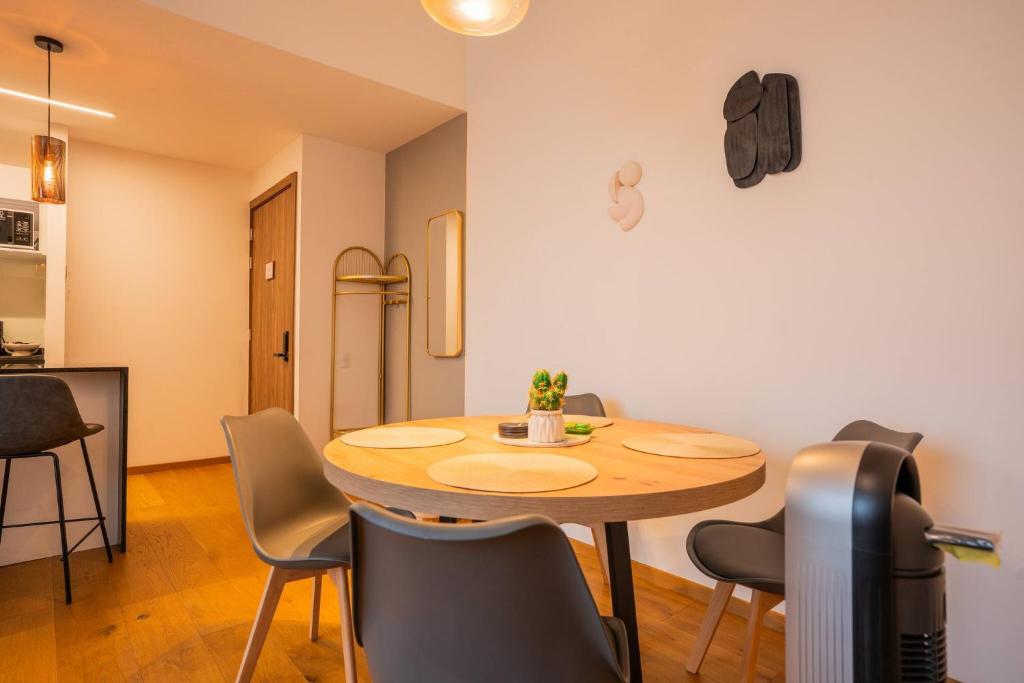 Stylish PH in Condesa with Pool Gym and Coworking - 3