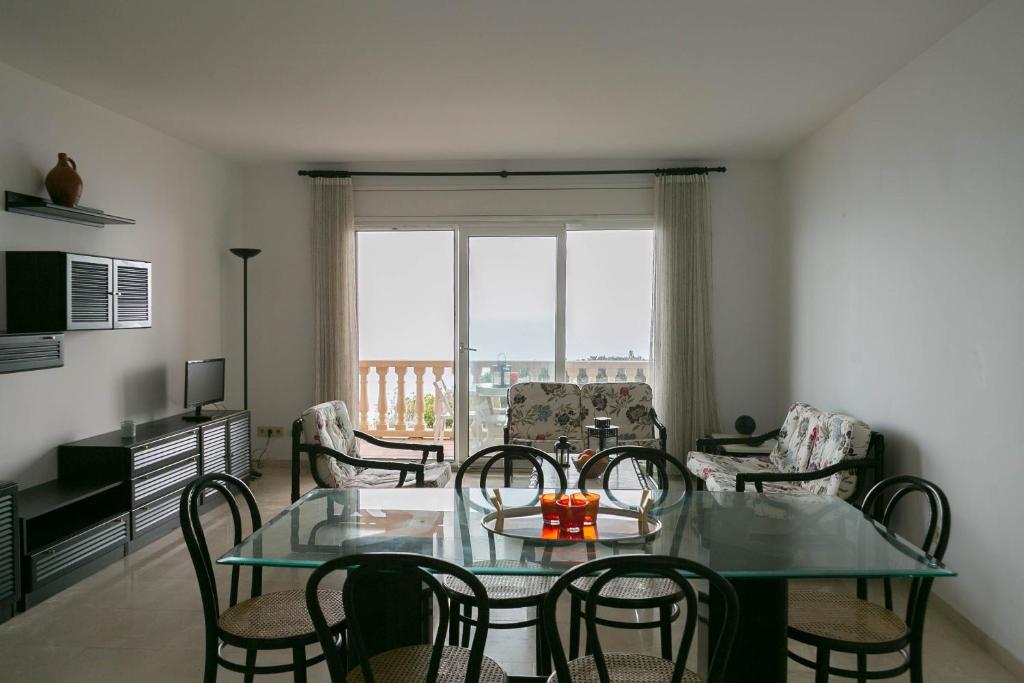 3 bedroom apartment w sea views in Aiguafreda Begur H25 - 5