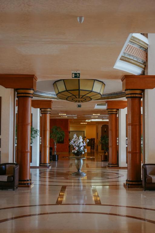 DIT Majestic Beach Resort — Hotel building in Sunny Beach, Burgas Region