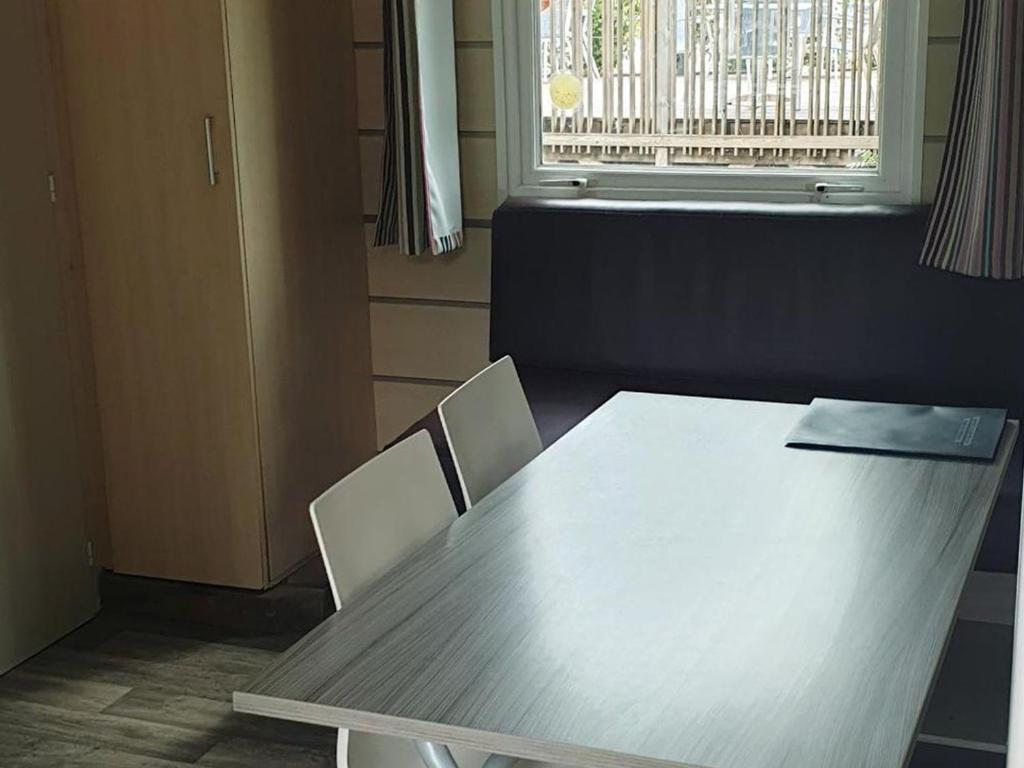 Mobil-home 3 pièces avec terrasse à Roquebrune-sur-Argens - API-1-52-1016 - 3