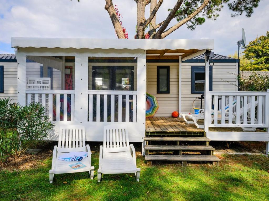 Mobil-home de 40m² pour 8 personnes avec rampe d'accès - API-1-52-1083 - 5