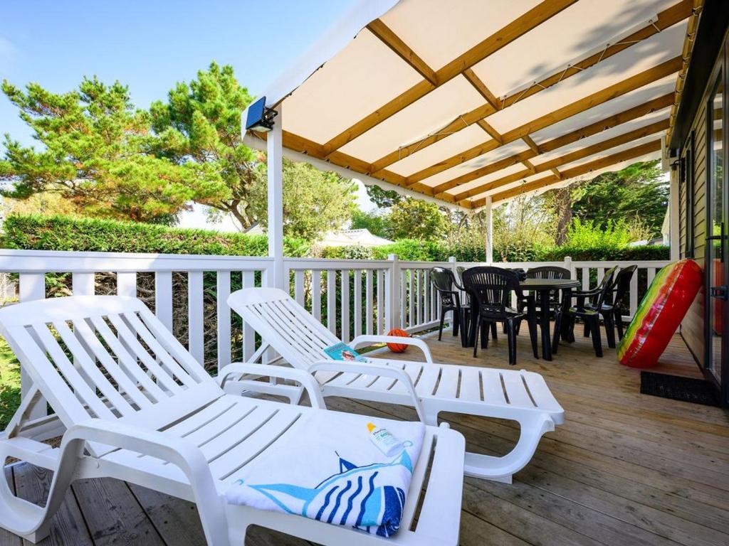 Mobil Home avec Terrasse à Saint-Jean-de-Monts - API-1-52-1176 - 2