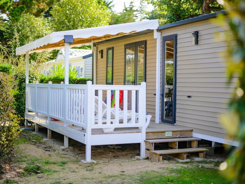 Mobil Home avec Terrasse à Saint-Jean-de-Monts - API-1-52-1176 - 3