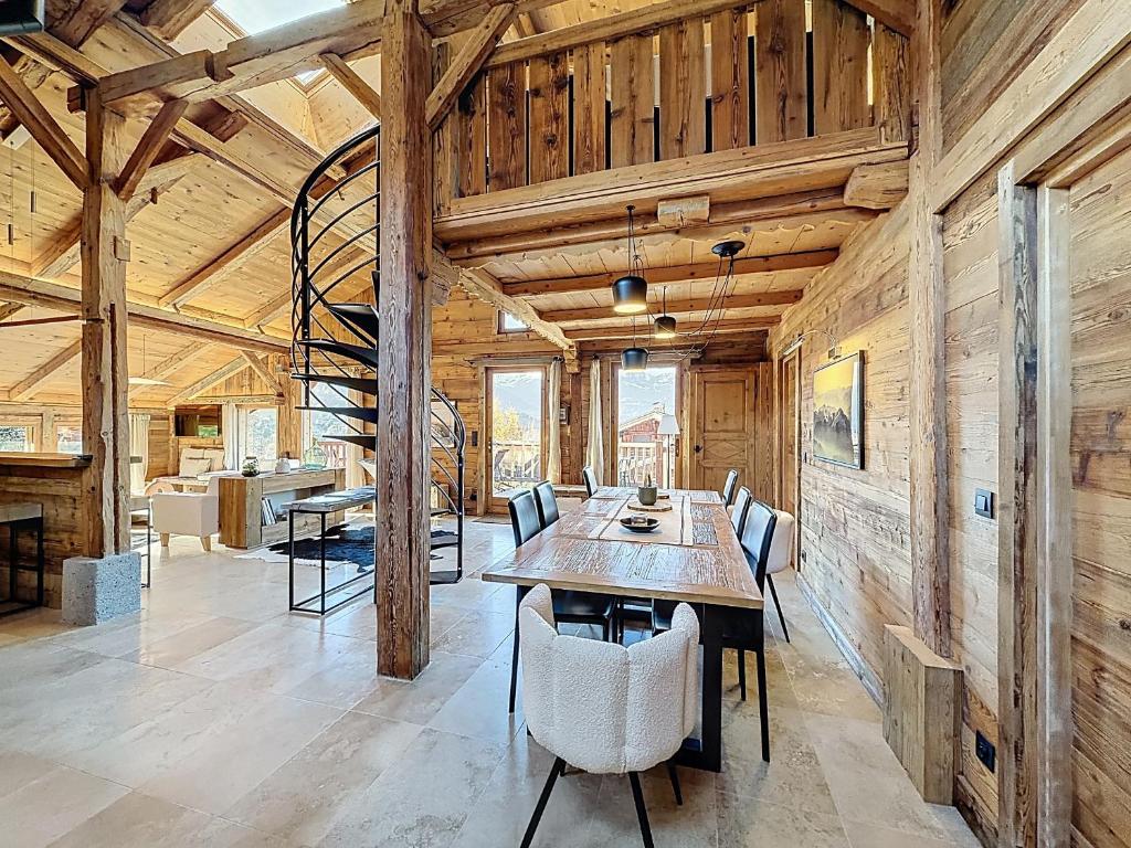 Chalet 5 chambres + dortoir proche pistes Combloux - 4
