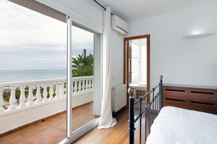 Exclusive Villa with Private Pool in Sitges - 4