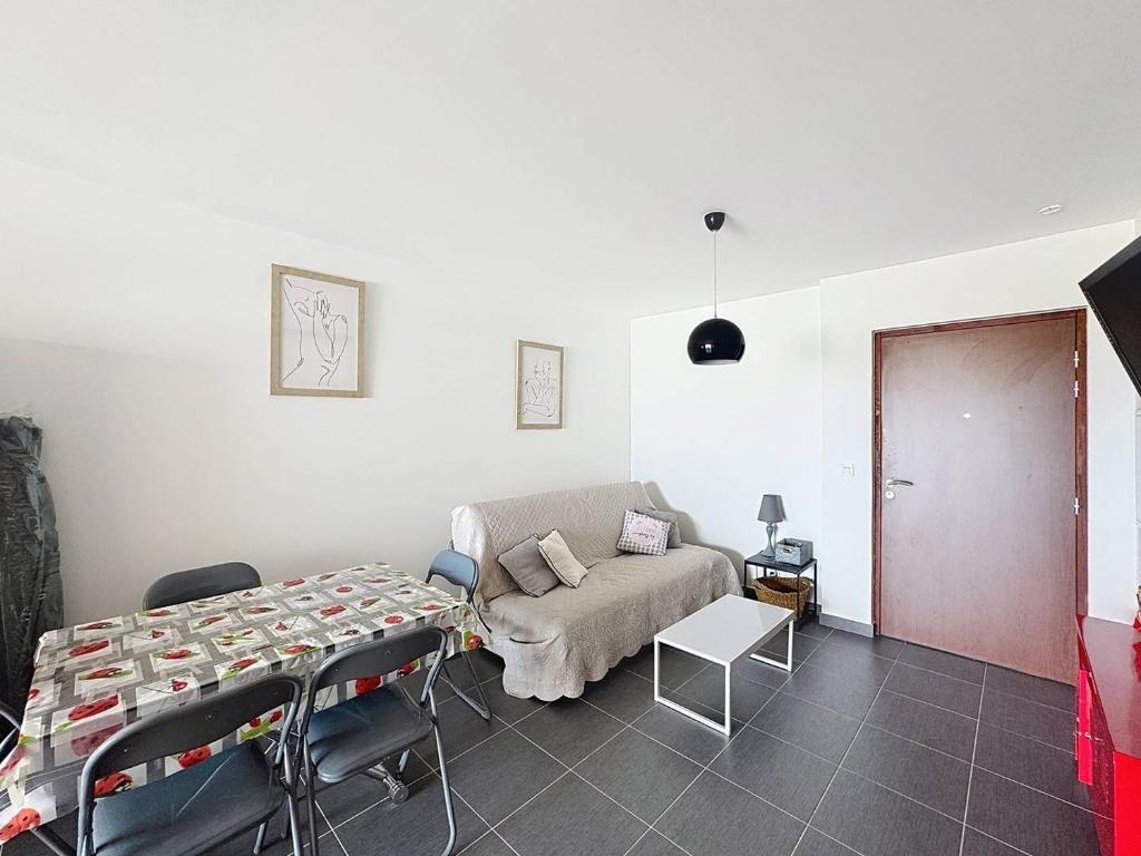 Appartement moderne avec grande terrasse au cœur de Calvi - 5