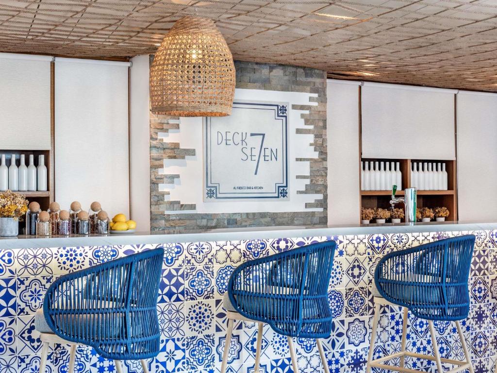 Bar/lounge