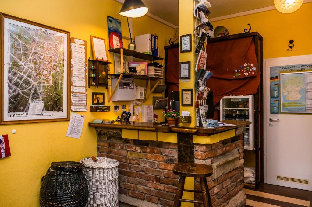 Labyrinth Hostel Weimar photo