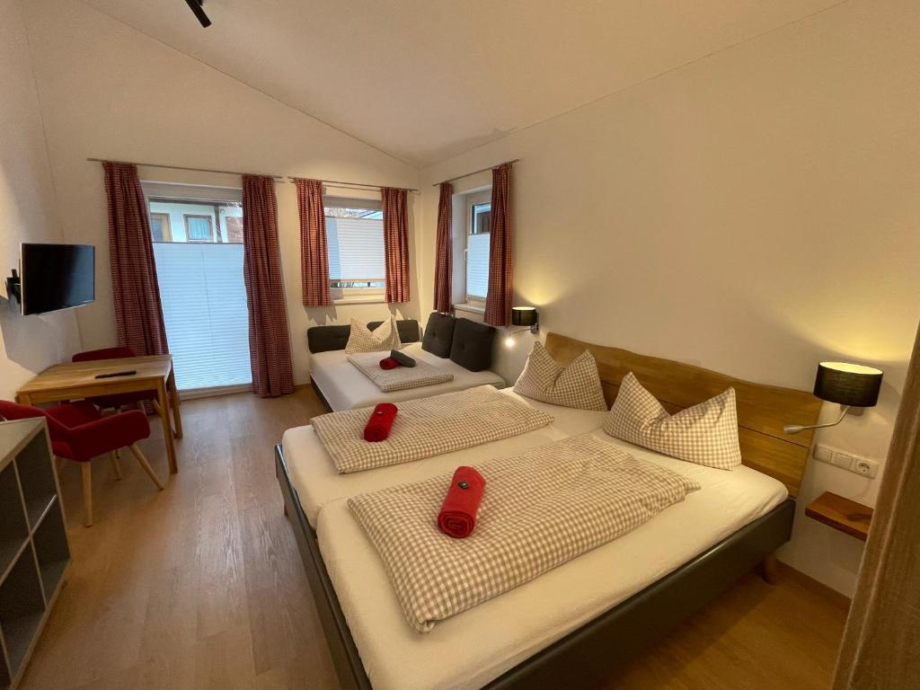 Hotel AlpIn Bed & Breakfast - 3