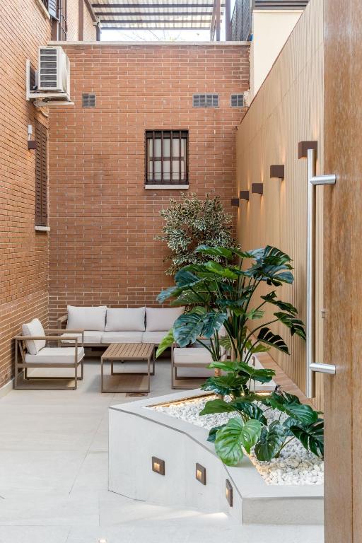 Square Rooms by Charming, cerca del aeropuerto y con un pequeño gimnasio - 5