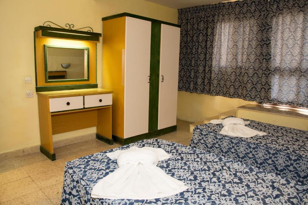 Hotel Burlington Photo 16