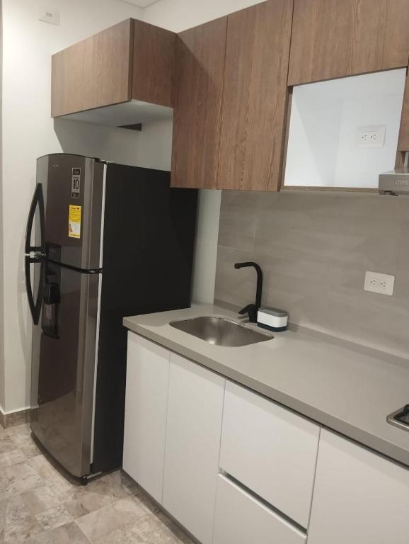 Brand New Modern Apartment-Suite Meters from the Beach - 4