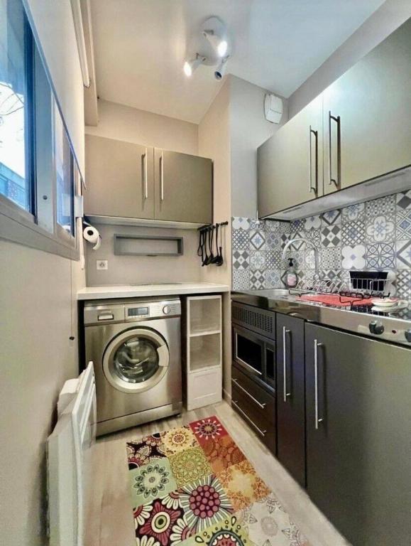 Elegant studio near transport and terrace - 2