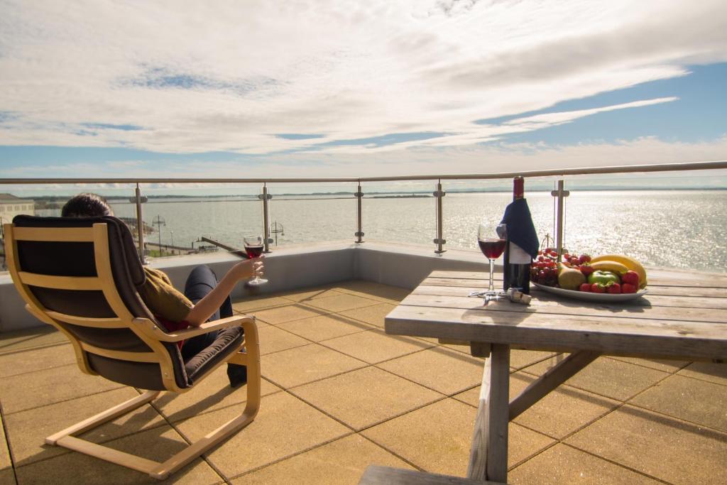 Galway Bay Sea View Apartments photo