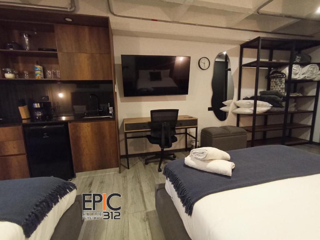 Epic Suite 312 Deluxe Airport - 4