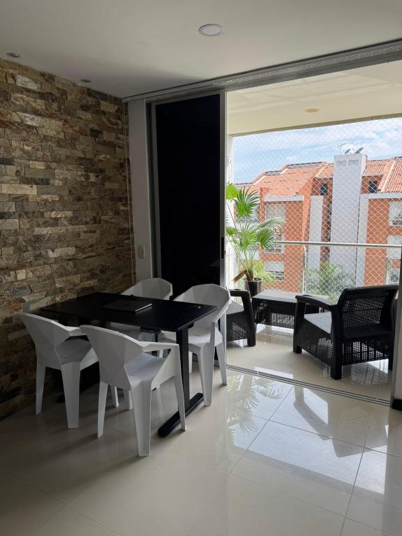 Apartamento amoblado en Pance - 1