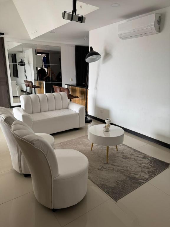 Apartamento amoblado en Pance - 4