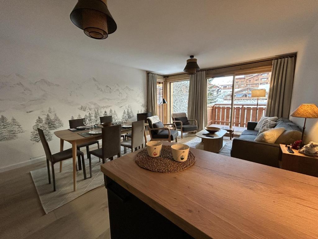 Appartement de standing 2 chambres, Wi-Fi, animaux admis, parking - FR-1-836-56 - 1