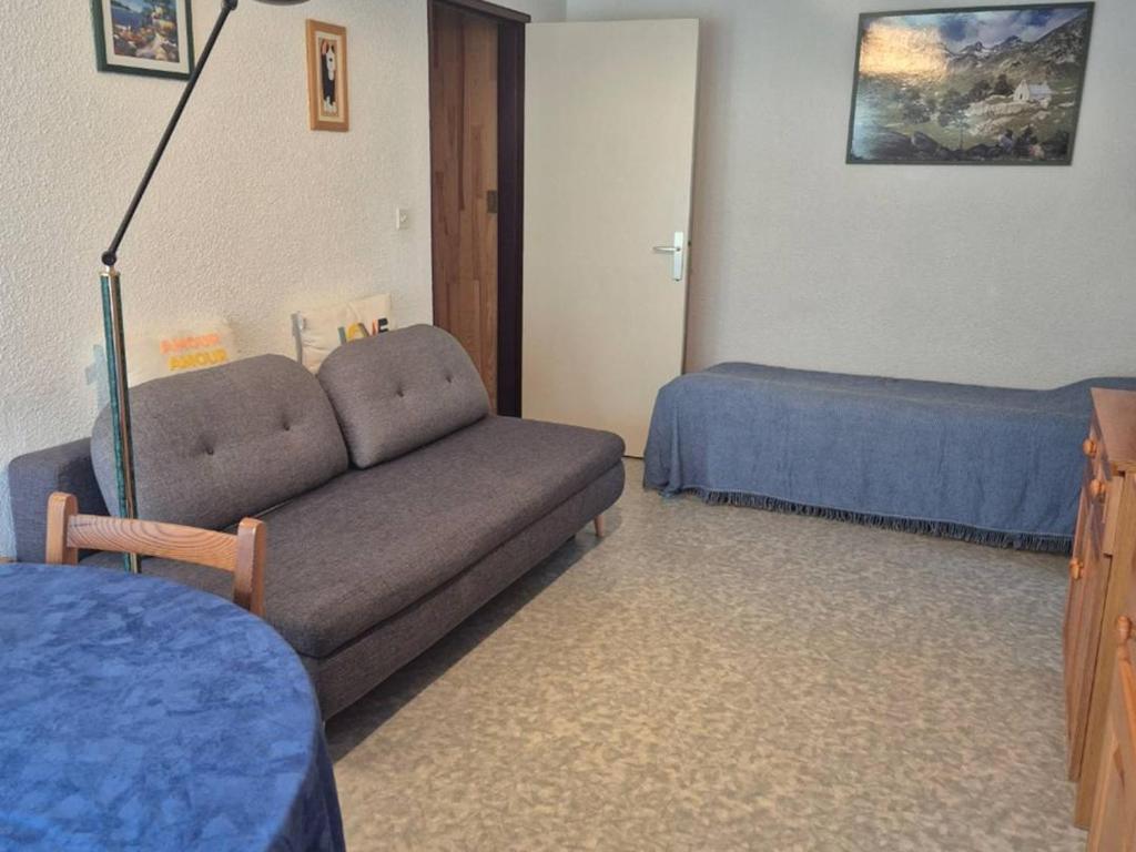 Appartement T2 avec Balcon et Parking à Cauterets - FR-1-234-350 - 3