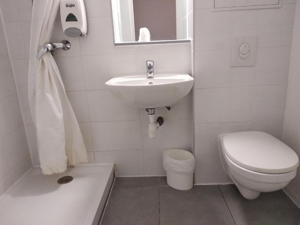 Zuhanyzó