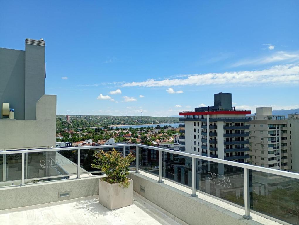 Depto centro Opera - Solo Familiar - 1