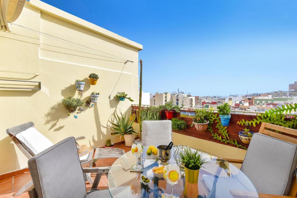 Sole Beachstay Las Canteras by VillaGranCanaria - 2