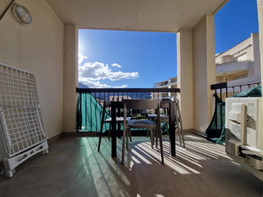 T2 Terrasse Vue Mer Centre Calvi - 4