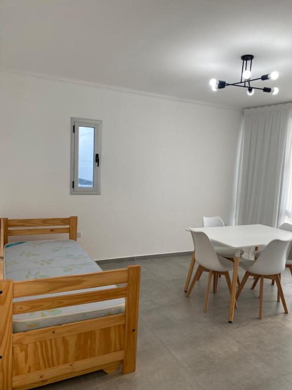 J-H- DEPARTAMENTO - 3
