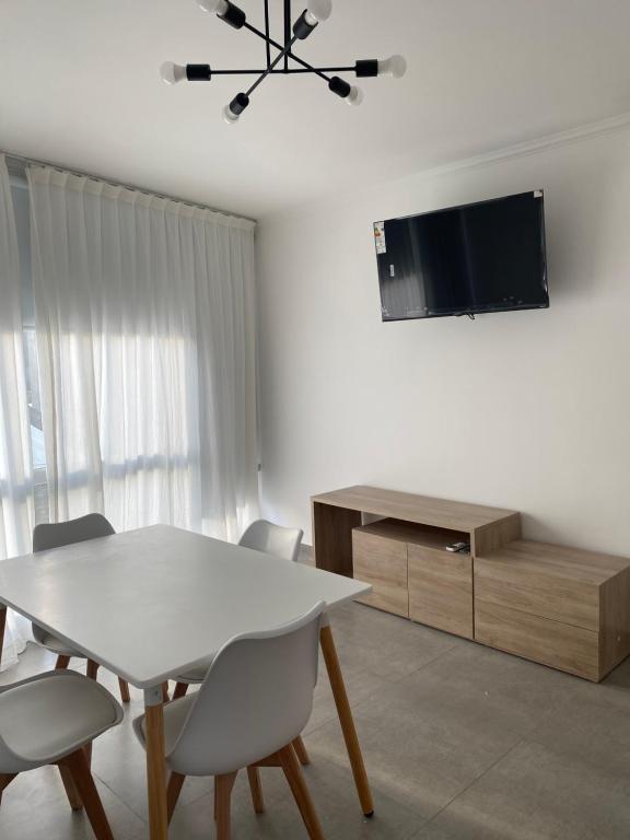 J-H- DEPARTAMENTO - 2