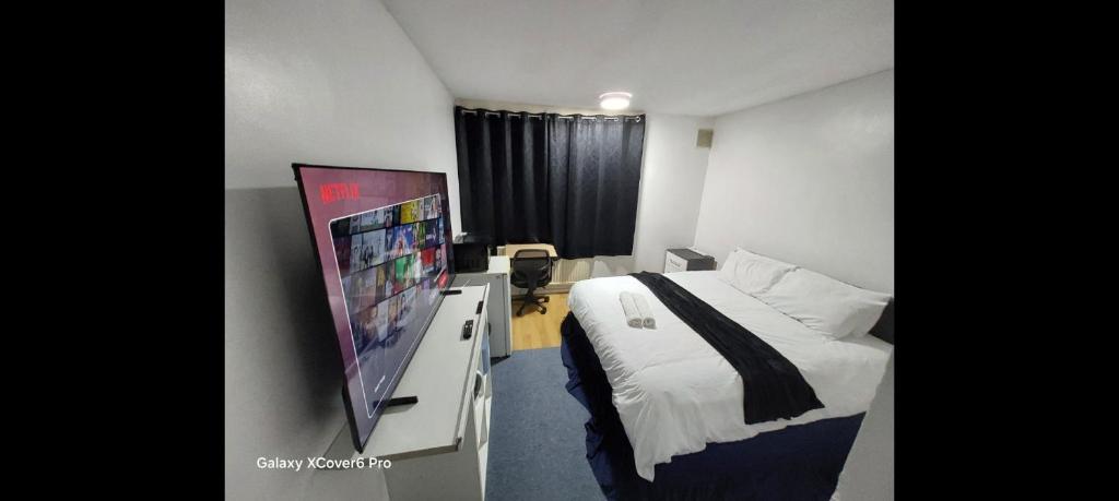 AwayHome Guest Rooms