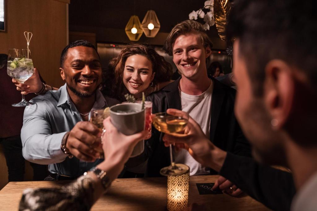 Bar/lounge