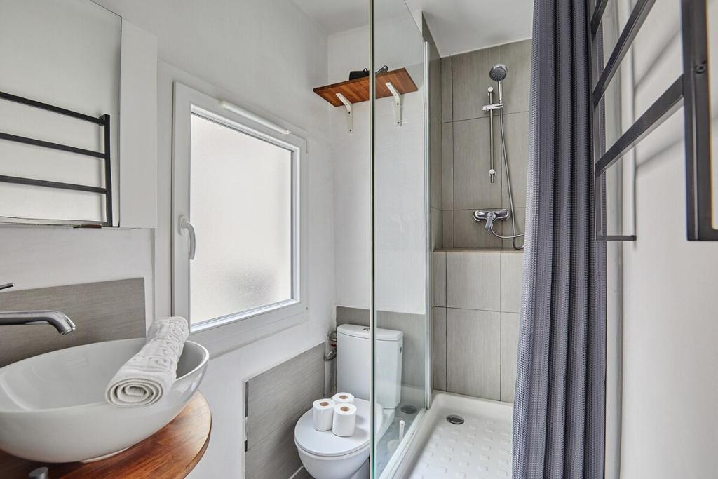 Apartment Center of Paris by Studio prestige - 5