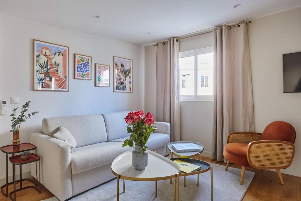 Apartment Center of Paris by Studio prestige - 1