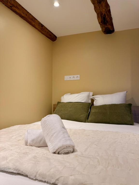 La Pierre Dorée - popular, elegant, fully equipped - 4