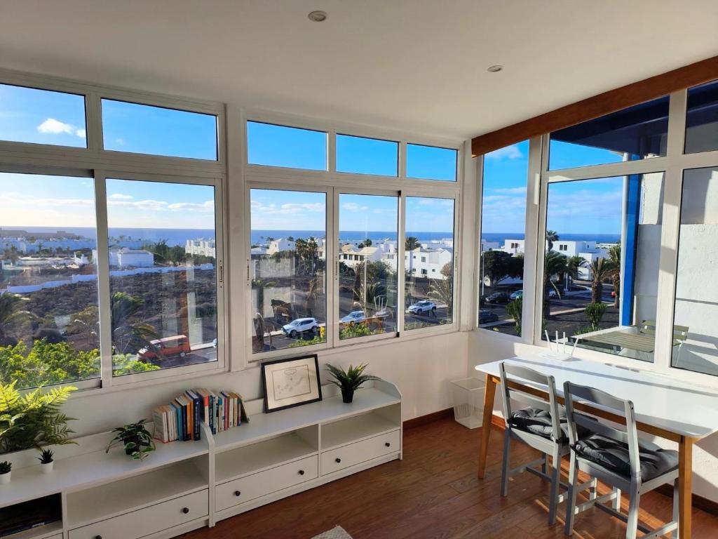 Ocean view Apartment - 3