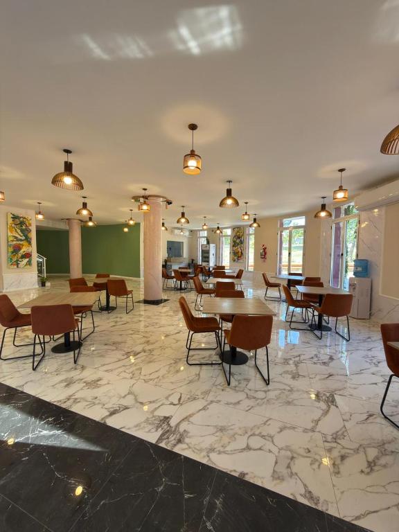 Hotel Playas De Oro - 2