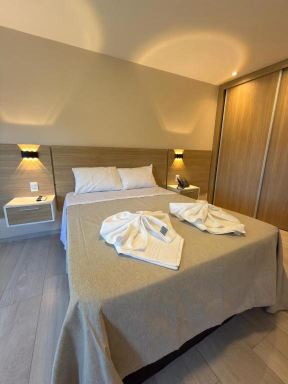 Hotel Playas De Oro - 5