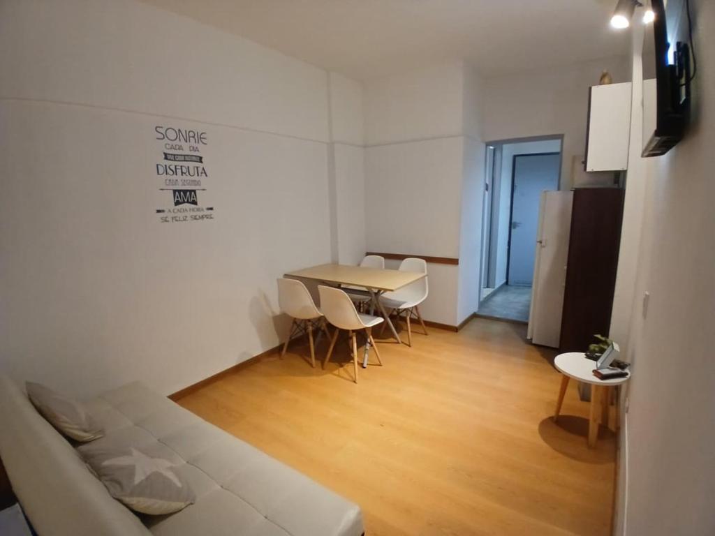 Depto Las Heras zona Aldrey para 2 personas - 2