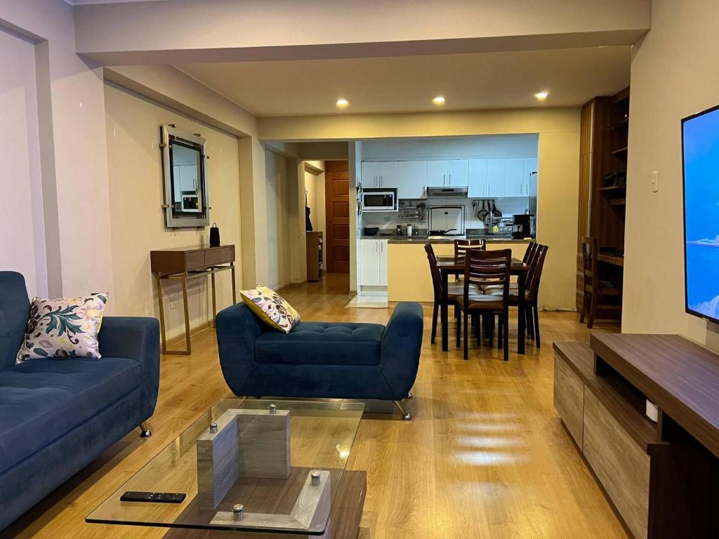 Room with 2 beds - Shared Apartment - 1