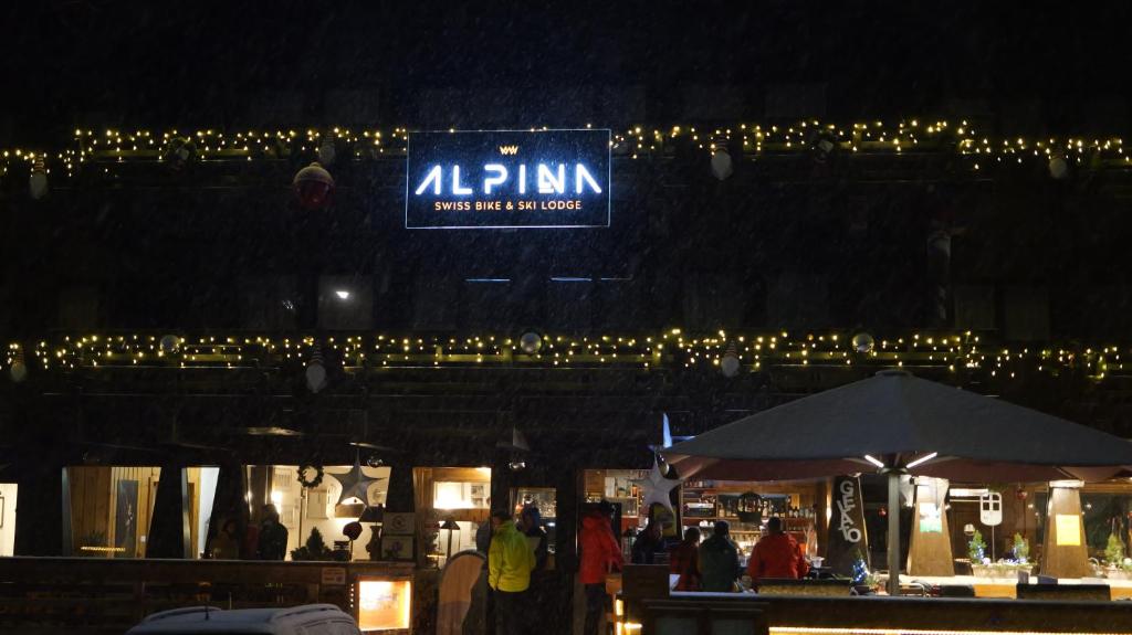 Hôtel Alpina - Swiss Ski & Bike Lodge Grimentz - 3