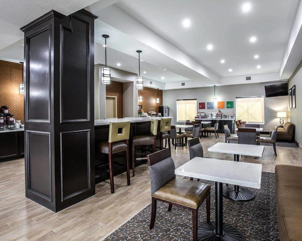 Food and beverages, Comfort Suites Northwest - Cy - Fair in Houston (TX)