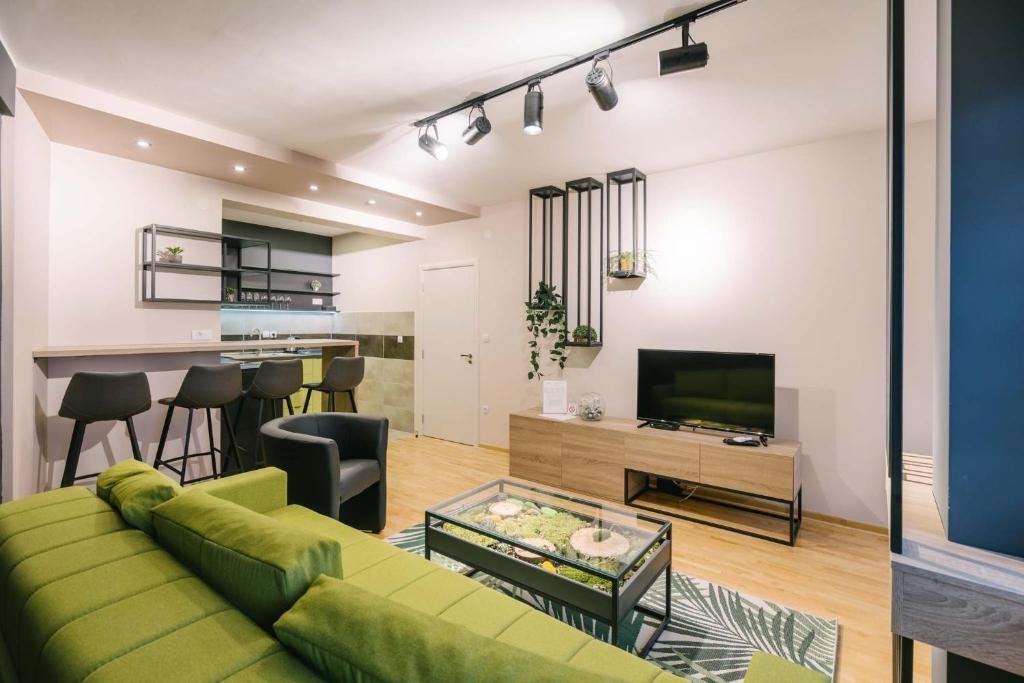 NAR Royalton Apartment #60 Free Parking - 1