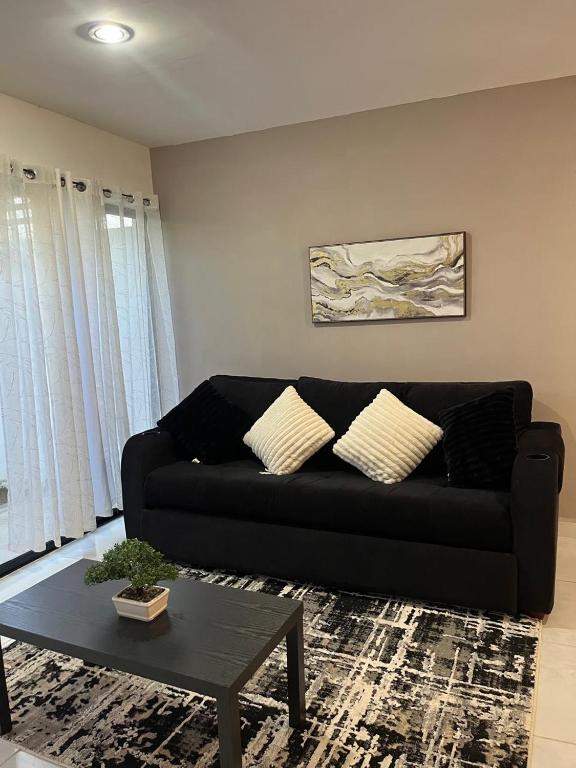 New ground floor apartment, very comfortable and excellent location - 2