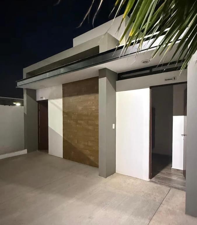 New ground floor apartment, very comfortable and excellent location - 4
