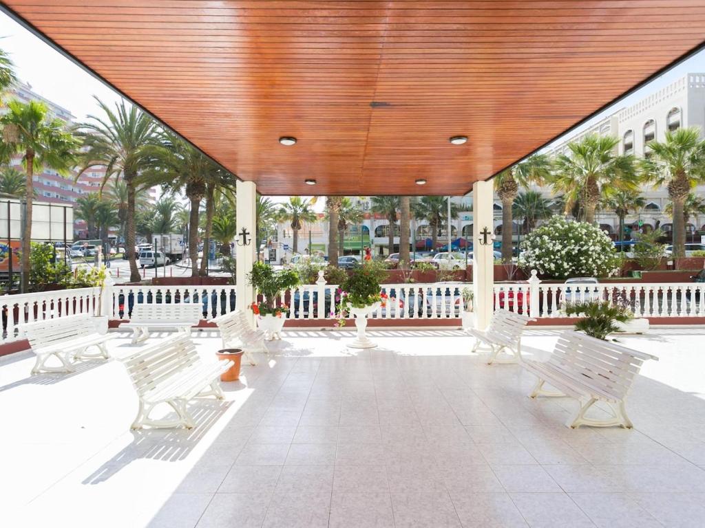 1020 wonderfull 1 bedroom sea view - 2